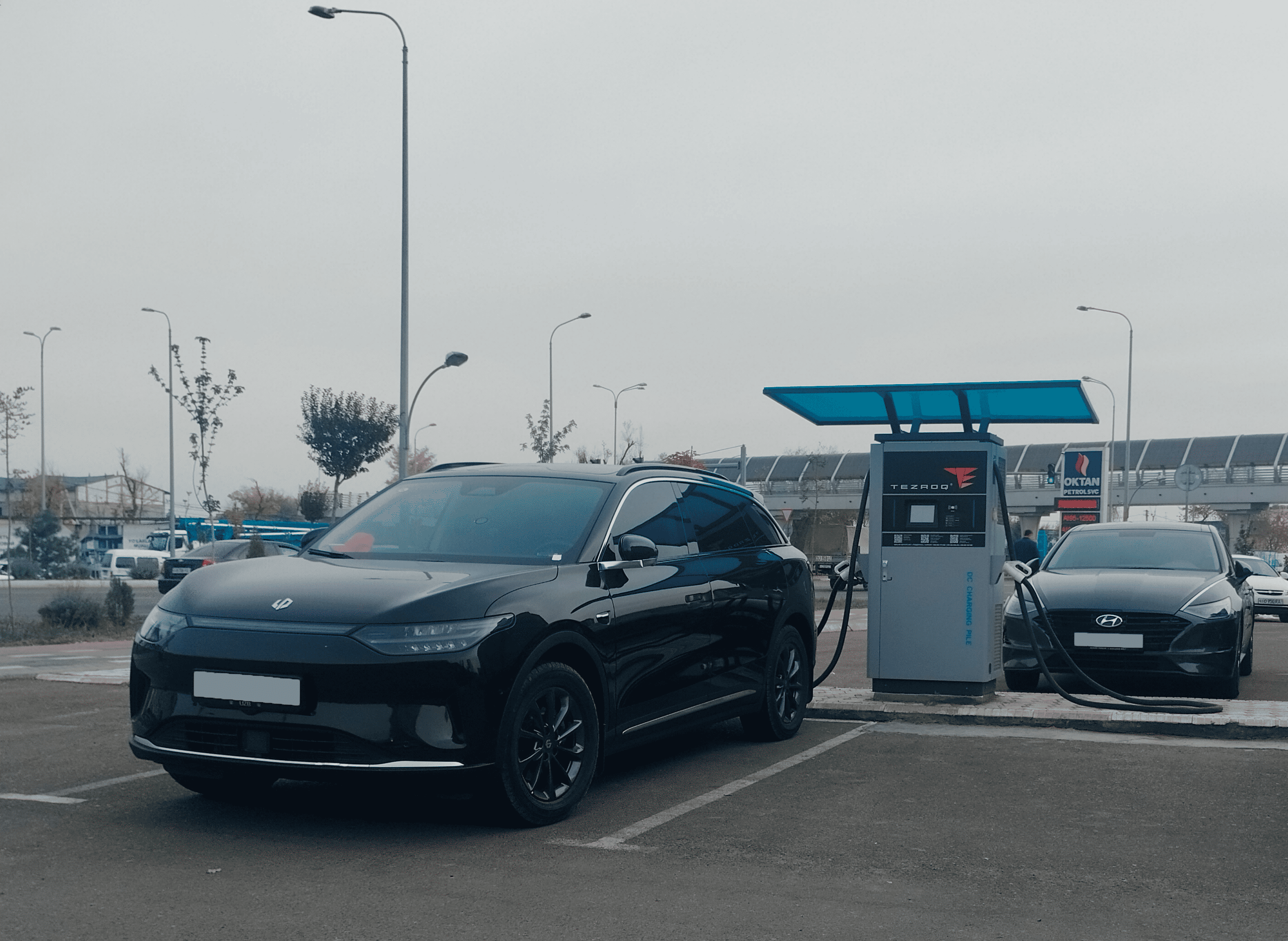 Зарядные устройства TEZROQ®